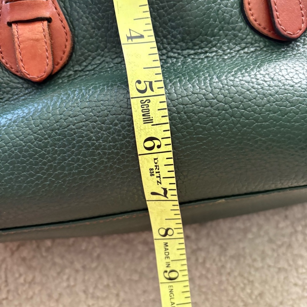 Vintage Liz Claiborne Green and Brown Leather Bag - Picture 10 of 16